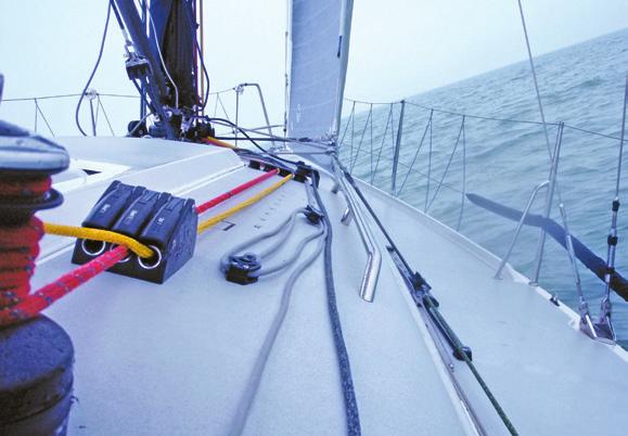 In-Hauler Used in conjunction with the jib car for slot shape and power control. Backstay Sets forestay sag to control depth in the entry of the jib.
