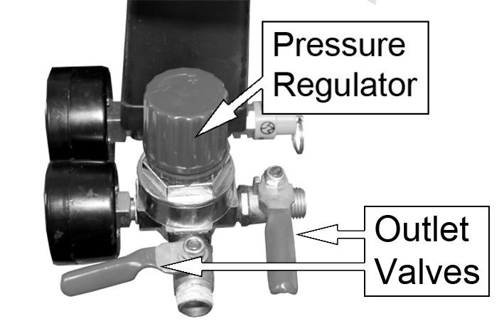 If the valve does not operate, do not use the compressor. The compressor must be repaired by an approved service agent.