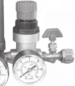 If the valve does not operate as described, or if the valve is stuck, it must be replaced by qualified service personnel before using the compressor.