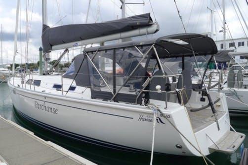 Hanse 430e $299,000 NZD Epoxy version of one of Hanse's most loved designs. Excellent condition and ready to go! 3 cabin layout w/ upgraded 55hp Yanmar with approx. 800 hours.