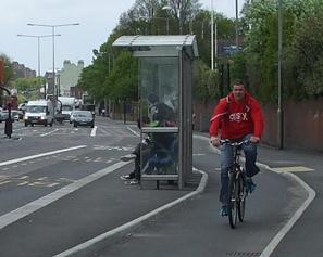 Traffic signals for cyclists- high and low