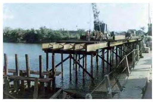 THE BA REN BRIDGE By Fred DuPont I was a Marine assigned to D Company, 9th Engineering Battalion, 1 st Marine Division, III Marine Amphibious Force as a heavy equipment operator.