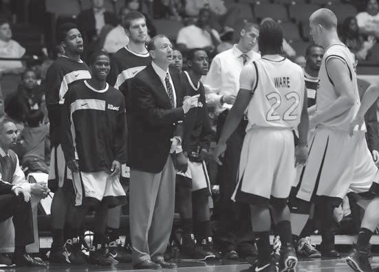 In 2002-03 Minnesota went 19-14 and earned the program s first trip to the NIT semifinals in Madison Square Garden. Monson reached two personal coaching milestones in 2004-05.