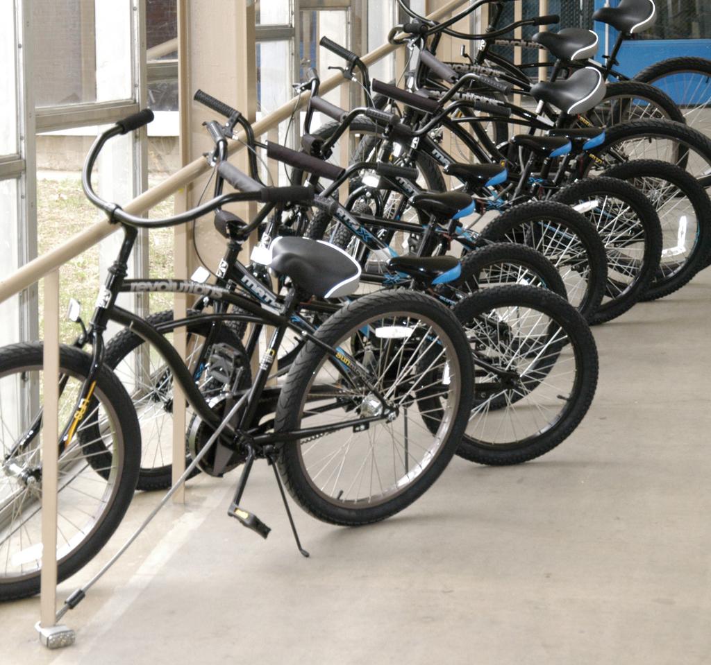 PROGRAM SPOTLIGHT DISTRICT BIKE FLEET MPS owns a bicycle fleet that is available to all schools in the district. Purchased in 2014, the fleet has 43 bikes, including one adaptive bike.