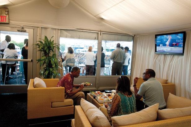 A UNIQUE ENTERTAINMENT EXPERIENCE Private Stadium Suite Private suites at the New Haven Open at Yale provide your guests with a spectacular view of all the action on