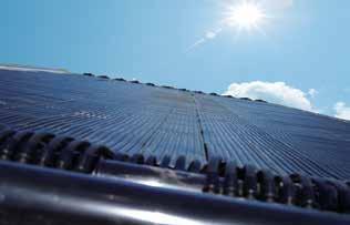How it works The Zane Way The Mechanics of Solar Heating The principles involved in solar pool heating are very simple. Imagine a garden hose that has been lying in the sun for several hours.