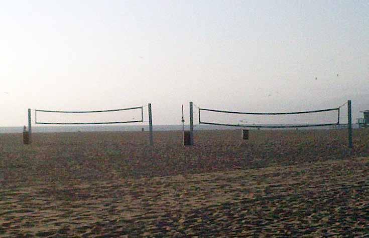 SIDEOUT OUTDOOR VOLLEYBALL SYSTEM GARED OUTDOOR VOLLEYBALL STANDARDS provide a rugged volleyball system that s ideal for recreational use as well as tournament or league play Perfect volleyball