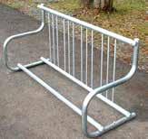 BRT SERIES: TRADITIONAL BIKE RACKS SEE CHART FOR WEIGHTS, TRUCK, FREIGHT CLASS 70, 1-2 WEEK SHIP MODEL # LENGTH SINGLE OR DOUBLE-SIDED CAPACITY WEIGHT (LBS) BRT-5S 5 Single-Sided 4 Bikes 70 BRT-5D