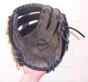 When making a selection it is important that the player can control the glove, so the weight and size of it are important criteria to consider.