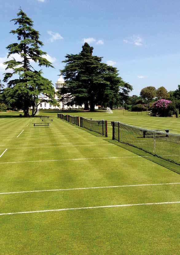 TENNIS ETIQUETTE Please make sure play has finished before you enter the courts. Always walk behind the court netting. Members are requested to wear recognised tennis clothing when playing tennis.