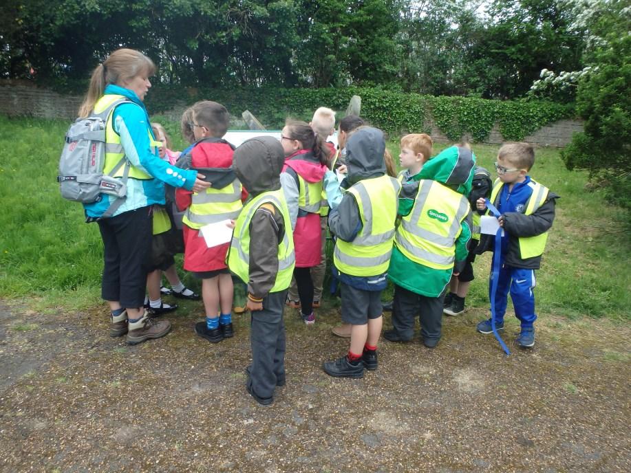 YEAR 2 OUT & ABOUT LOCAL AREA On Wednesday Year 2
