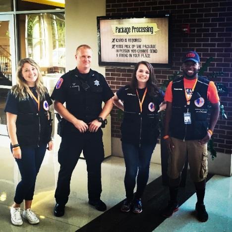 Who we are The University of Illinois Police Department works to further the university s academic mission by providing a safe place where our students, faculty and staff can excel academically and