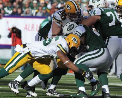 WEEK 8 GAME REVIEW - PACKERS 9, JETS 0 DEFENSE SHINES IN SHUTOUT VICTORY Facing perhaps its toughest test to date this season, Green Bay s defense kept the Jets high-powered running attack in check