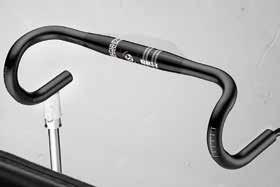ROAD HANDLEBAR HB-RA004 ALLOY Made from high quality aluminum 7050-T73 for optimal reliability and lightweight. Ø35mm bar bore for enhanced rigidity and strength.