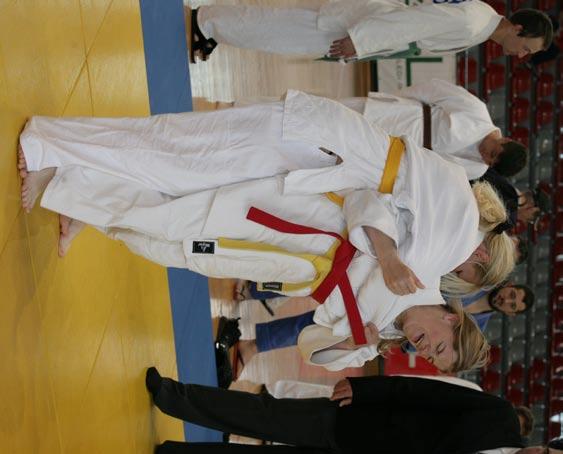 Inkluzivni judo primerne kandidate in jih pripravimo za tovrstna tekmovanja.