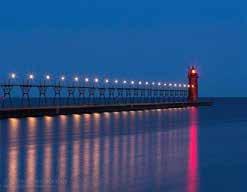 Quaint tourist town on the beautiful beaches of Lake Michigan!