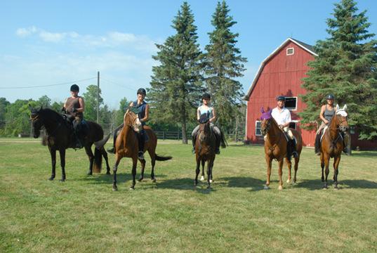 We will be hosting our 84th annual Horse Show on June 10-12th at Win a Gin Farm on Delano Rd.