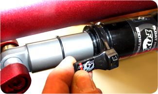 3 The Sag Indicator will rotate around the shock body if it is properly installed.
