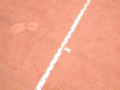 Line marking rating Inconsistent bounce likely Line marking condition tes Line marking condition photos These lines are standard for this surface and there are obvious signs of breakage.