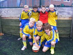 North Ferriby stop Molescroft in Semi-Final clash YEAR 6 EAST RIDING FINALS AT SOUTH HUNSLEY- OCT 2014 Competing against schools from the East Riding was a bonus for Molescroft s year 6 boys and they