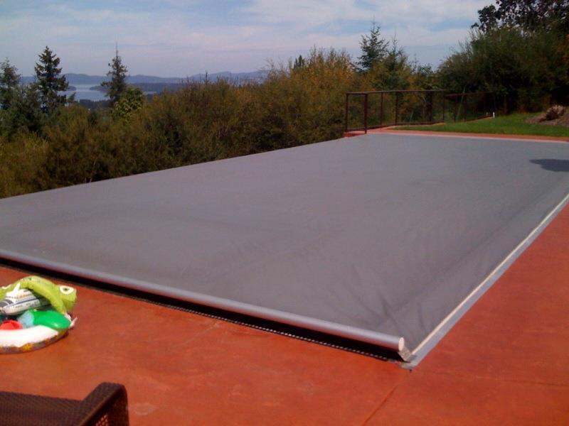 AUTOMATIC (POWERED)POOL SAFETY COVERS AS AN