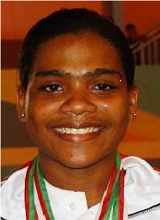 At the IOIG, she helped the Seychelles team retain the gold medal by beating Madagascar 3-1 in the final alongside her mother who was the side s captain.