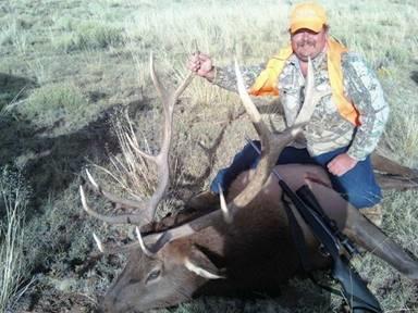 Hunt ID: 9020-WY-G-M-ElkMDeerWDeerAntelope-FA3LOBUF-O2CW-D2EWA-Great Combo Pricing Welcome to Wonderful Wyoming and its game rich hunting grounds that we pursue Elk, Mule Deer, whitetail deer and