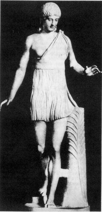 the style of the Olympic Games, the vestal virgins were invited to attend the encounters of the athletes since the priestesses of Ceres 35 at Olympia enjoyed the same right.