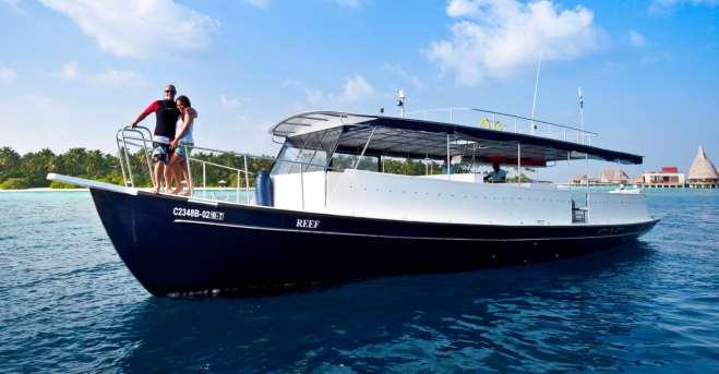 Private Boat Charters Elements Kihavah experience club offers a selection of comfortable motorised vessels for private charter, complete with a captain (and crew