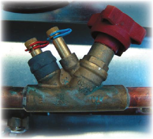 9 Balance Valve Setup Balance valves can be set using either a flow meter or any approved method from the valve manufacture refer to the the Hill PHOENIX Refrigeration Schedule to find the correct