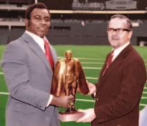 NFL MAN OF THE YEAR AWARD Willie Lanier (1972) Following his selection as the 72 Man of the Year, five $4,000 college scholarships were presented in Lanier s name Was actively involved in a campaign