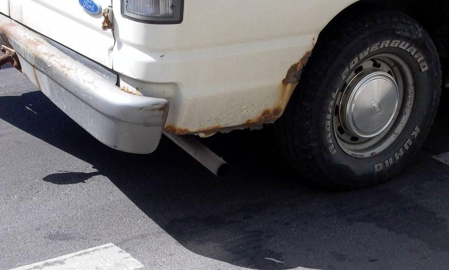 Curb-side tailpipes Enquiries to