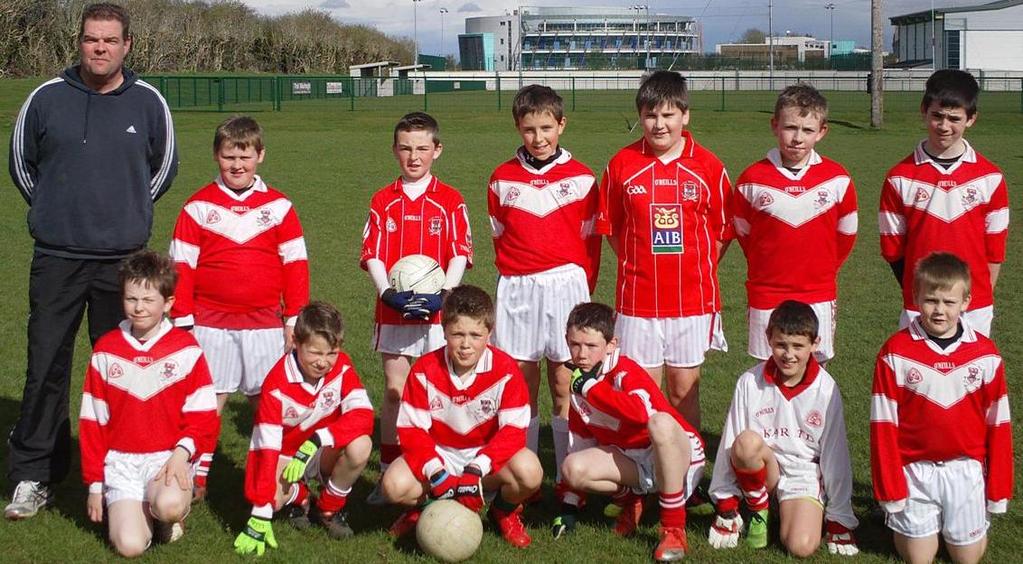 This week s photographs The Under 12 Footballers (White team) who played Ballivor back in April Back row (Left to right): David Doyle (manager), Ciaran Fay, Ben