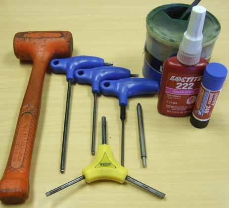 Assembly yeti tips Make sure your tools are in good condition. A worn allen key can round the hex on a bolt not allowing for proper torque.