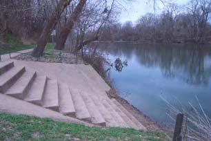 Photo courtesy of Roger Lewis Lower Colorado River Authority 2) White Rock Park, Colorado River, La Grange, Texas Developing an ADA accessible launch site on an excessively steep slope can prove
