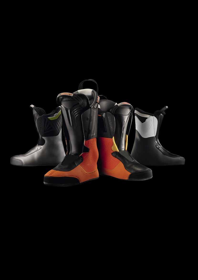 8 TECNICA SKIBOOTS 2016/17 TECNICA SKIBOOTS 2016/17 9 QUADRAFIT The liners are constructed using four different layers alloing various combinations of materials, densities and thicknesses to adapt to