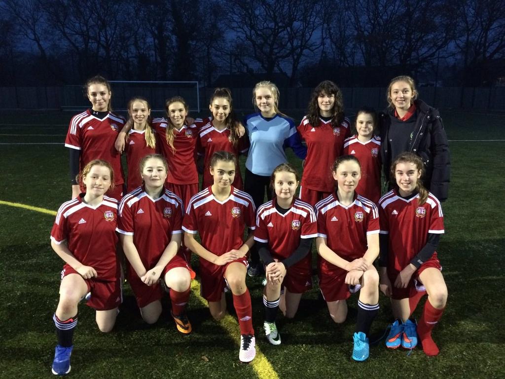 Girls Football KS3 The KS3 team, consisting of year 7, 8 and 9 pupils drew a tough league this year with Plasmawr, Glantaf, Mary Immaculate and Bro Edern.
