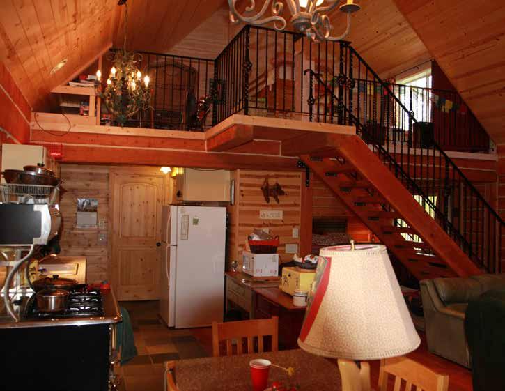 Cabin A ±1,200 SQFT CABIN WITH RUNNING WATER AND ELECTRICITY The Cougar Creek cabin offers approximately 1,200 sqft of