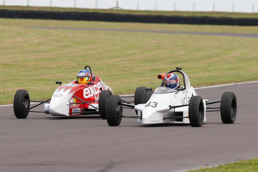 NORTHERN CHAMPIONSHIP In Northern England, BRSCC Formula Ford 1600 offers intense on-track competition for drivers from a variety of backgrounds in pukka racing cars which have performance and