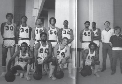 YEAR-BY-YEAR SCORES 1975-76 (12-11) FIRST WINNING SEASON: Coached by Jack Waters, the 1975-76 squad posted a 12-11 record for the first winning season in Georgia State history.
