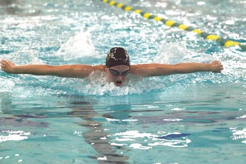 Sophomore Kathy Pan continued her first-place dominance in the 200 IM (2:12:78), with fellow sophomore Anna Riegger a strong third (2:19:54) in the event.