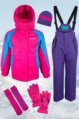 CLOTHING: Salopettes & ski jacket Base layers, thermals (& spares): these can also be dried in your room Ski socks (spares in case they get wet) Ski gloves Goggles Buff? Bobble hat?