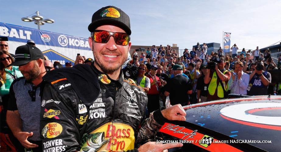 rosters, spread the wealth among these divers at the very least. 5. Martin Truex Jr. Yahoo! Group: A NASCAR.com Cap: $27.25 Wins at Track/Attempts: 0/23 Top-fives: 3 (.130) Top-10s: 12 (.