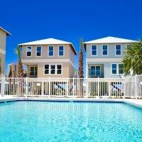 PRIME Location--3 min walk to the beautiful beaches & Hangout! POOL Description New to the rental market!