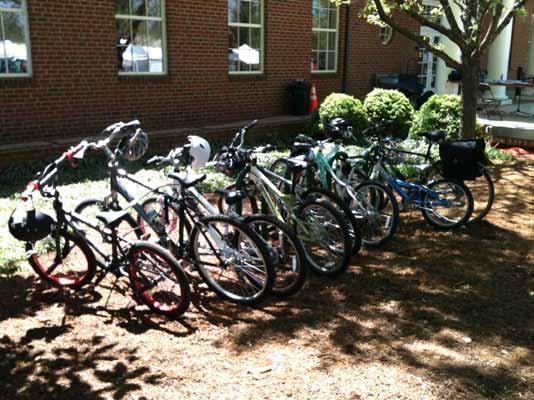 the town of davidson, north carolina 21. Please list any locations in Davidson where bicycle parking is needed.