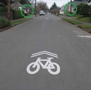 INTERSECTION DESIGN The level of design emphasis required at intersections along a bicycle boulevard is dependent on whether the intersection occurs at a major or minor street and the complexity of