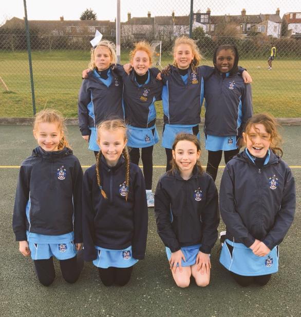 U11 Netball- Bancrofts Netball Tournament @ West Grove, 7 th March 2018 U11A- W4 D0 L1-3 rd Place (/20) The U11A Netball team continued their fine form, winning their group in the first round before