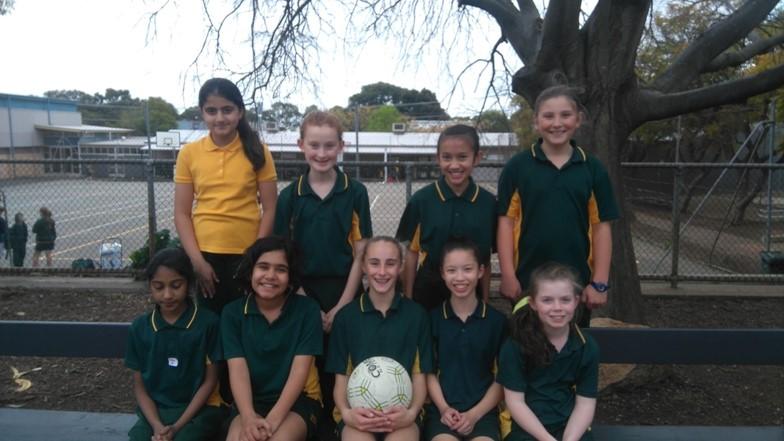 NETBALL SUB JUNIOR 8 COACH: MEREDITH ORTH Winter season has gone well. It is our first time in Sub Juniors and we are on top of the ladder in our division.