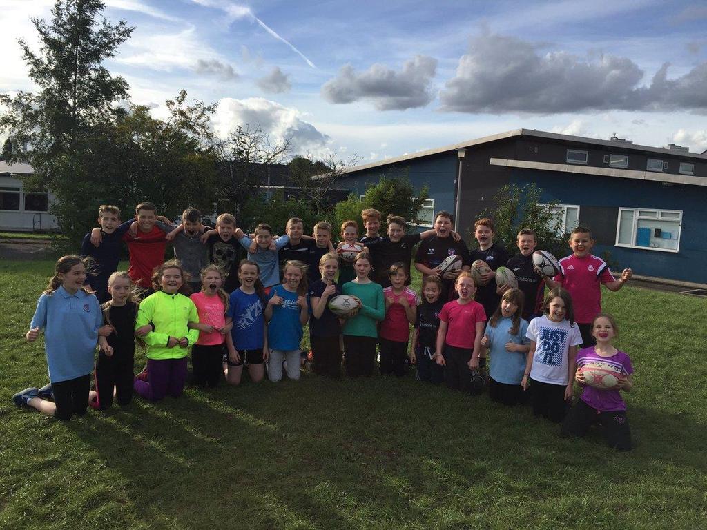 2. Broad Participation After-school rugby at Mount Vernon Primary School in Glasgow CashBack-funded activities continue to be underpinned by Development Officers, who work with stakeholders in the