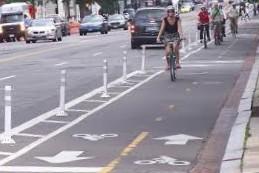 use are safer; increase family riding up to 71% Shared streets with only sharrows or signs are not universal
